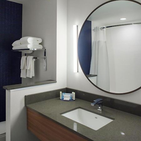 Fairfield By Marriott Inn & Suites Бекли Екстериор снимка
