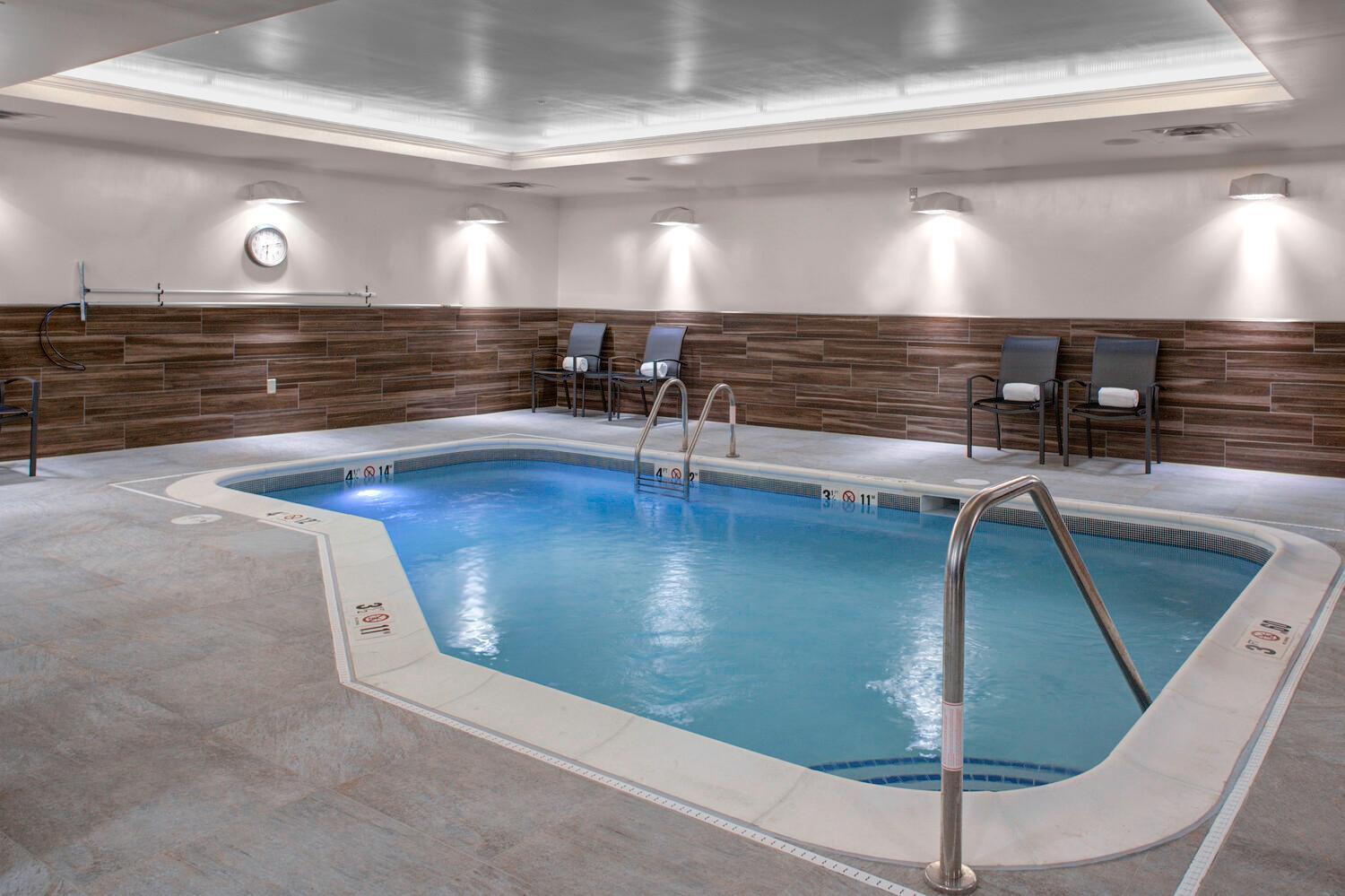 Fairfield By Marriott Inn & Suites Бекли Екстериор снимка
