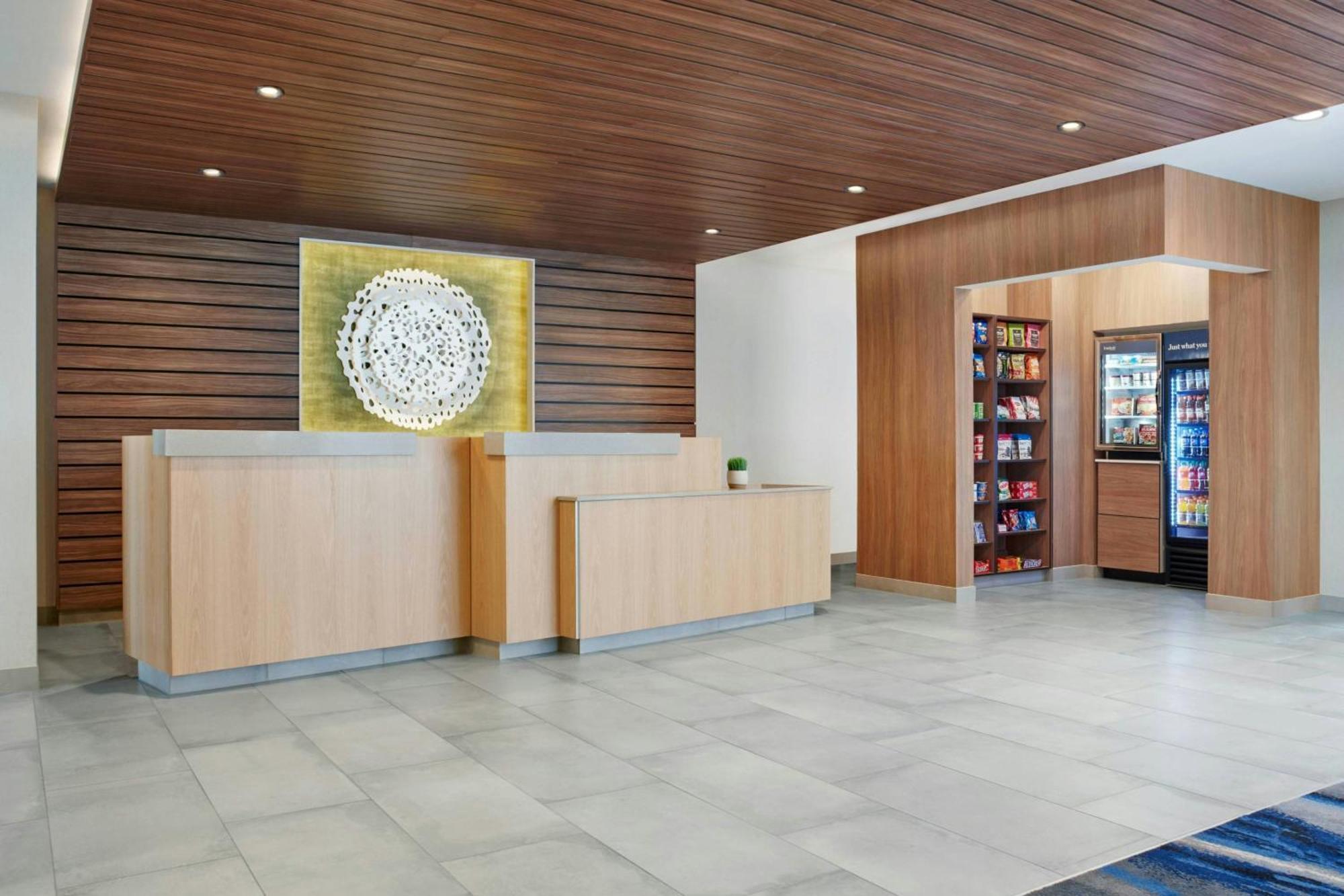 Fairfield By Marriott Inn & Suites Бекли Екстериор снимка